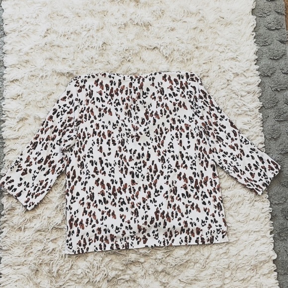 Finn & Grace leopard print blouse - Picture 5 of 5